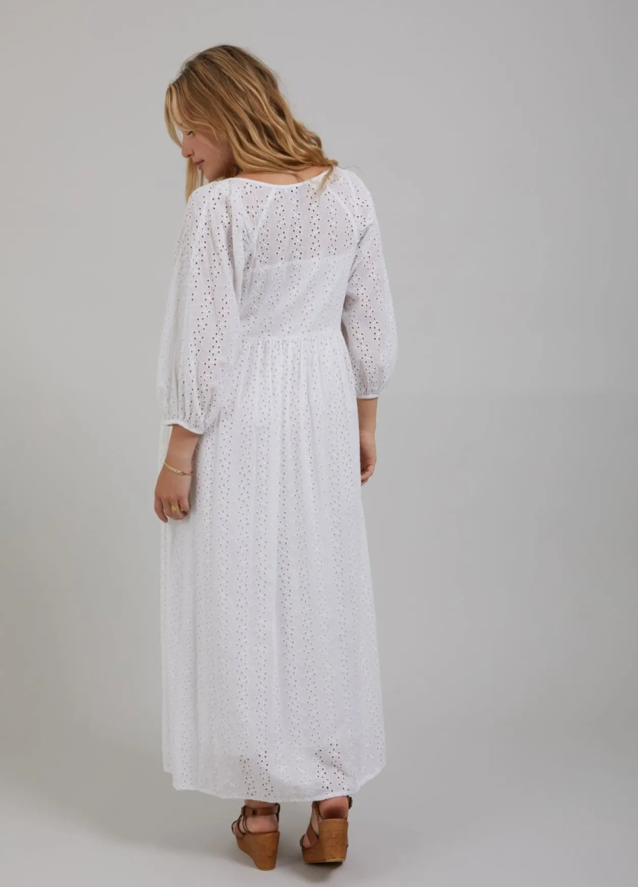 Cc Heart Nora Kjole M. Broderie Anglaise