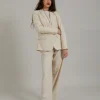 Daisy Fit Blazer
